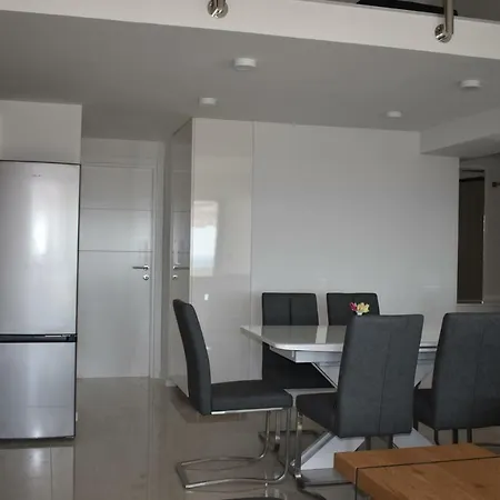 Marlin Apartment